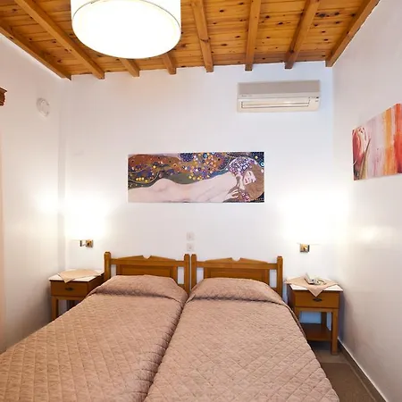 Filoxenia Apartment *