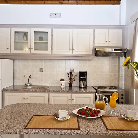 Filoxenia أورنوس